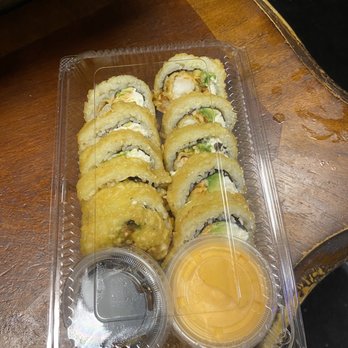 Ola Del Sabor - Megalodon Tempura roll - Personal Chefs Near Me - Santa Paula, California Ola Del Sabor - Megalodon Tempura roll - Personal Chefs Near Me - Santa Paula, California