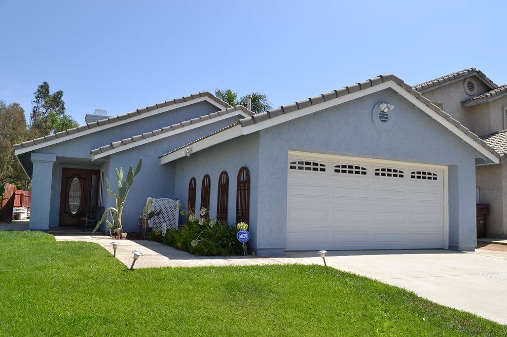 Slide of California Showcase Construction