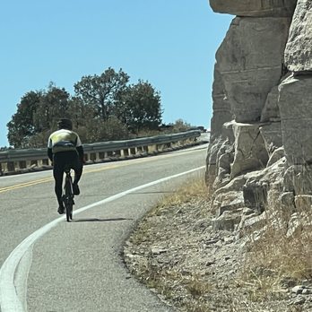 Mount Lemmon Lodge - Riding up - Hotels Near Me - Mount Lemmon, Arizona