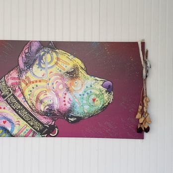 Bark Bath & Beyond - Awesome painting in the lobby - Pet Groomers Near Me - Ronkonkoma, New York