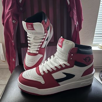Bull Airs - Bull Airs Legends - Shoe Stores Near Me - Cortland, New York