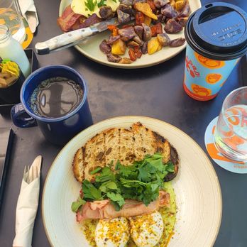 Acorn Cafe - Breakfast & Brunch Near Me - Healdsburg, California Acorn Cafe - Breakfast & Brunch Near Me - Healdsburg, California