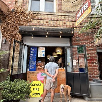 Postmark Cafe - Outside - Coffee & Tea Near Me - Brooklyn, New York