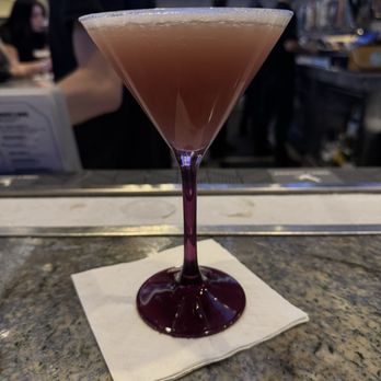 Blu Alehouse - French Martini. Yumm - Sports Bars Near Me - Riverdale, New Jersey