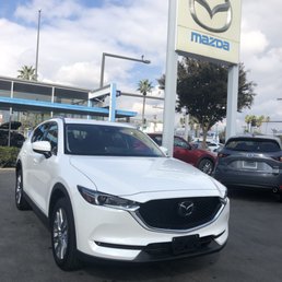 Exterior photo of Star Mazda - Glendale, California Exterior photo of Star Mazda - Glendale, California