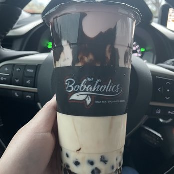 Bobaholics - Banana Split Milk Tea - Bubble Tea Near Me - San Jose, California Bobaholics - Banana Split Milk Tea - Bubble Tea Near Me - San Jose, California