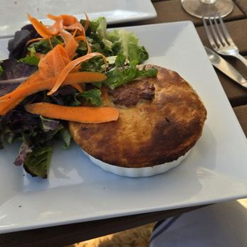 Trillium Cafe & Inn - Chicken and mushroom pot pie - New American Near Me - Mendocino, California Trillium Cafe & Inn - Chicken and mushroom pot pie - New American Near Me - Mendocino, California