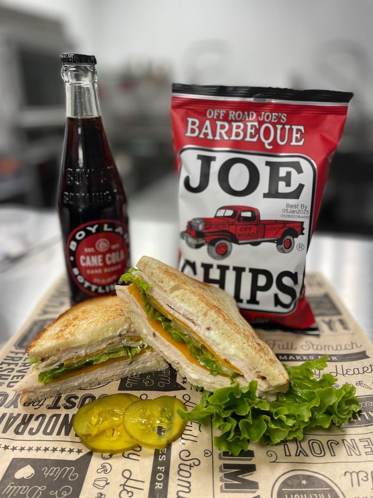 Heritage Sandwich and Deli Logo