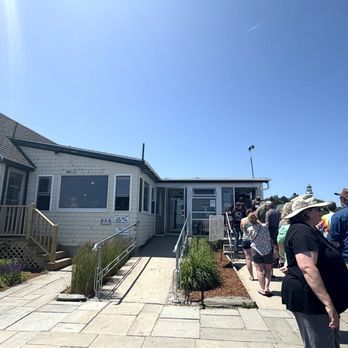 The Lobster Shack - Seafood Near Me - Cape Elizabeth, Maine
