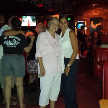 Avignone's - Good friends reunion... - Lounges Near Me - Montrose, California