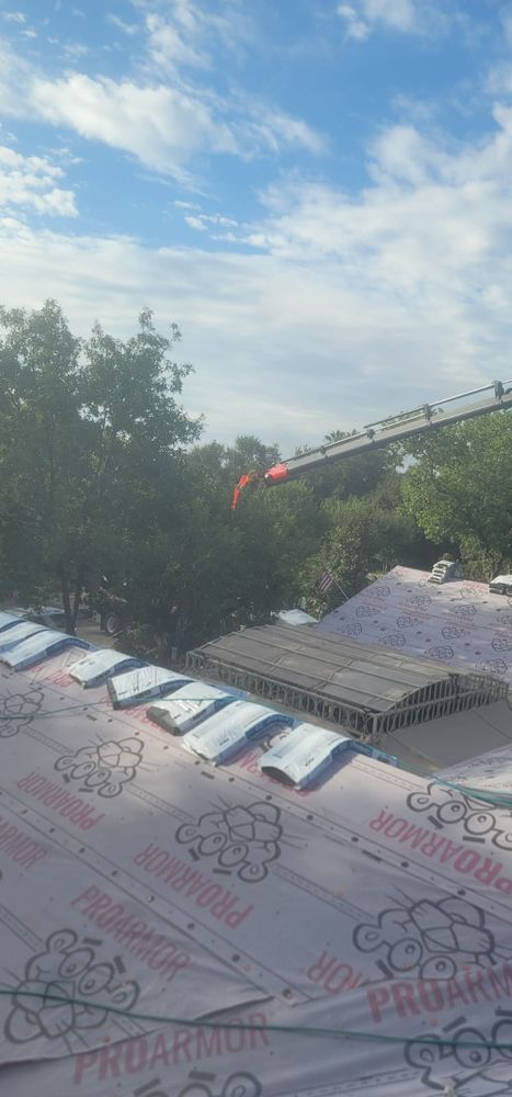 Slide of Texas Roofing