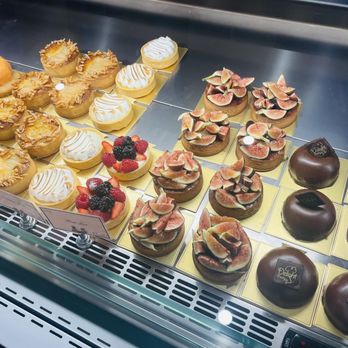 Delight Pastry - Cakes - Desserts Near Me - Pasadena, California