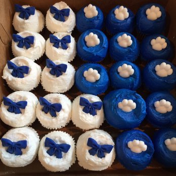 Fancy Pastry Shop - Cupcakes (I added toppers) Icing was dried out and cupcake size varied throughout box. - Bakeries Near Me - Lexington, North Carolina