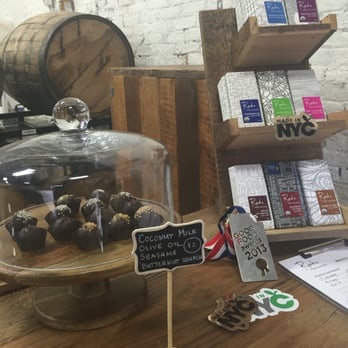 Raaka Chocolate - Chocolatiers & Shops Near Me - Brooklyn, New York Raaka Chocolate - Chocolatiers & Shops Near Me - Brooklyn, New York