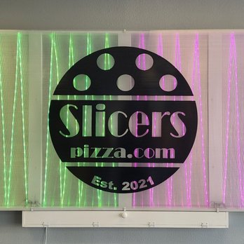 Slicers Pizza - Wall decor. - Pizza Near Me - Bakersfield, California Slicers Pizza - Wall decor. - Pizza Near Me - Bakersfield, California