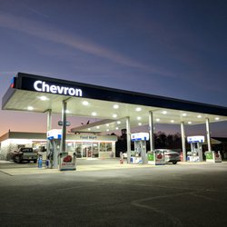 Chevron - Outside. This gas station has 6 pumps. Located just off I-16 exit 98 in Metter, Georgia.
