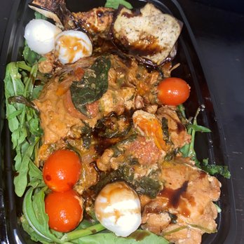 Yessi's Kitchen - Caterers Near Me