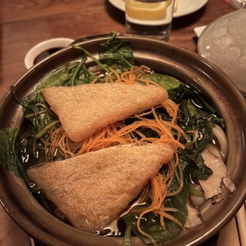 Zeppelin - Vegetarian Nabeyaki Udon - Sushi Bars Near Me - Washington, DC, District of Columbia Zeppelin - Vegetarian Nabeyaki Udon - Sushi Bars Near Me - Washington, DC, District of Columbia