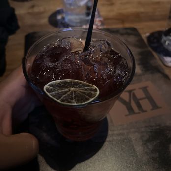 Yard House - New American Near Me - Bakersfield, California