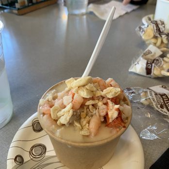 Gilbert's Chowder House - Seafood chowder - Seafood Near Me - Portland, Maine