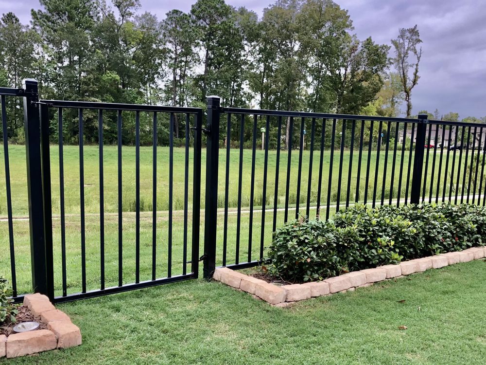 Slide of Sierra Madre Fence