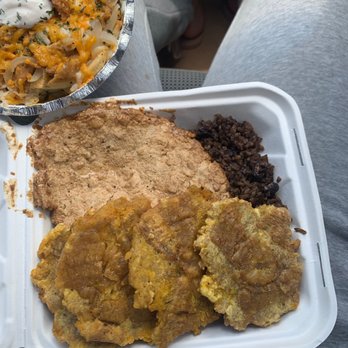 Happy Vegan Bakers - Chik'n steak - Vegan Near Me - Hialeah, Florida Happy Vegan Bakers - Chik'n steak - Vegan Near Me - Hialeah, Florida