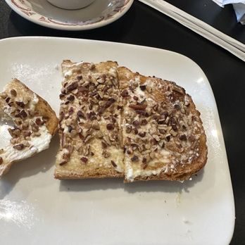 The Hive - Goat cheese, honey and nuts toast - Breakfast & Brunch Near Me - Erlanger, Kentucky