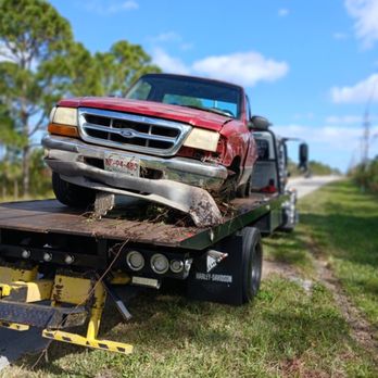 X-Bones Towing - Towing Near Me - Sebastian, Florida X-Bones Towing - Towing Near Me - Sebastian, Florida