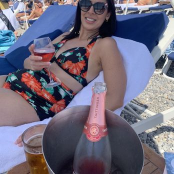 Plage Beau Rivage - Mediterranean Near Me - Nice, 06