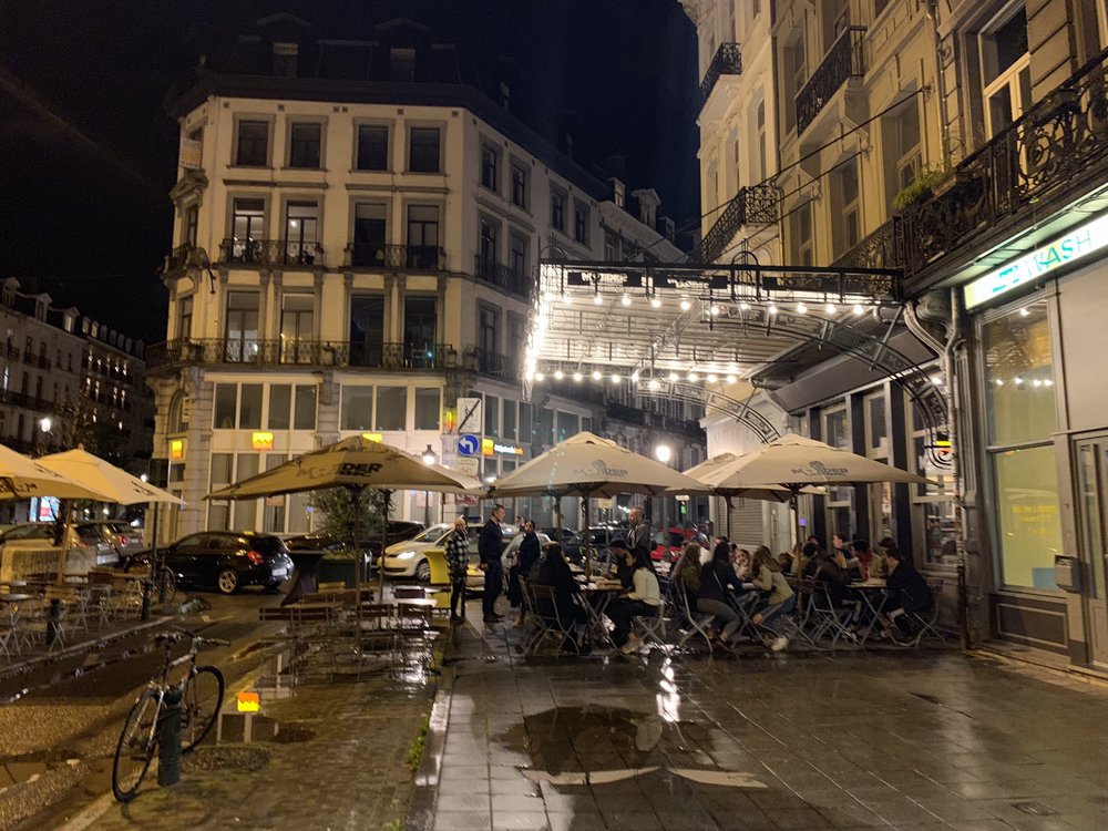 Moeder Lambic - Beer Bar Near Me - Brussels, BRU