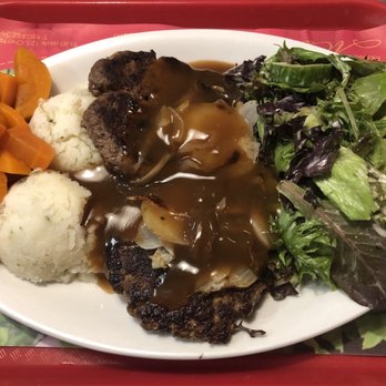 Restaurant Marco - Hamburger steak - Poutineries Near Me - Chertsey, Quebec
