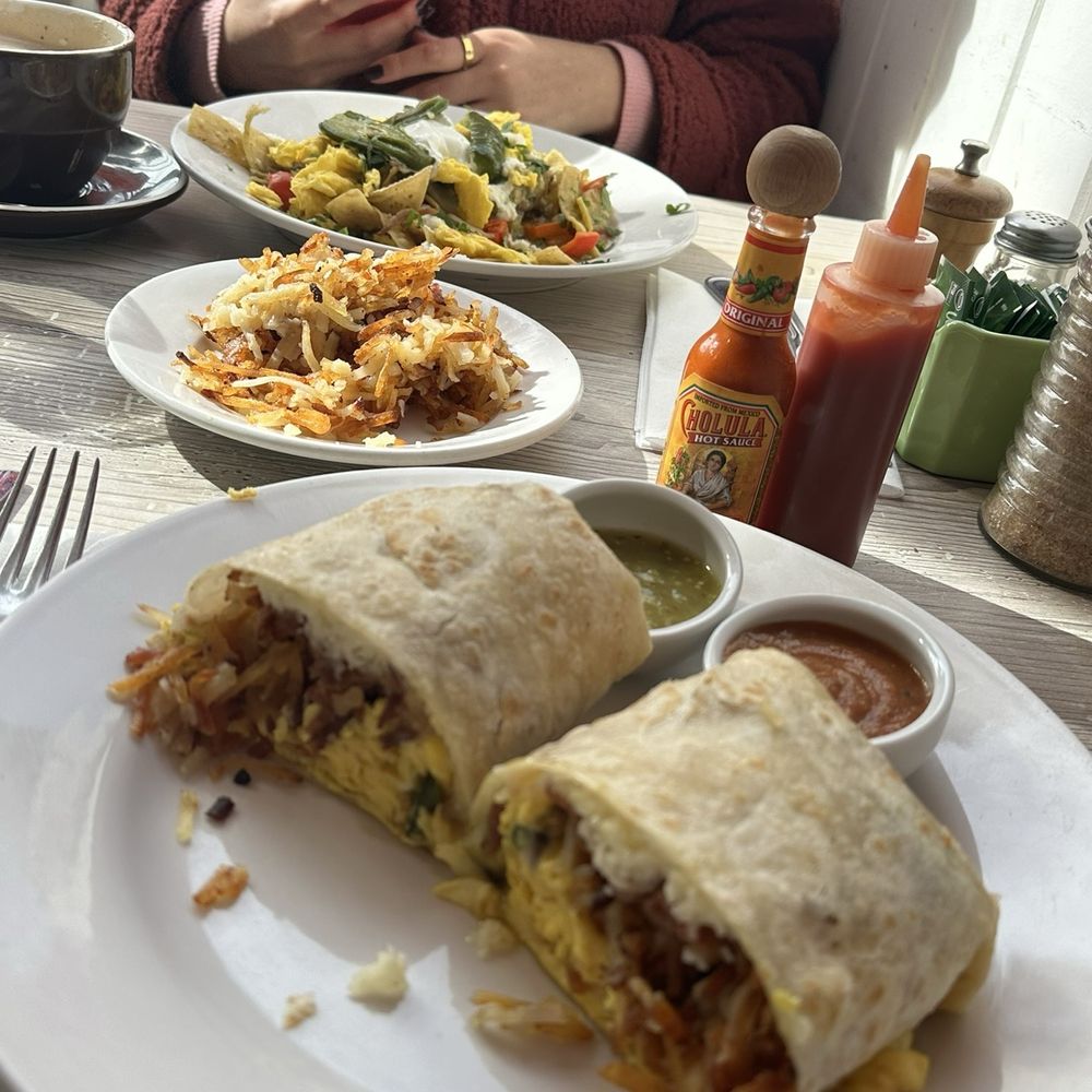 Shorehouse Kitchen - Pork Carnitas Chilaquiles, breakfast burrito - Coffee & Tea Near Me - La Jolla, California Shorehouse Kitchen - Pork Carnitas Chilaquiles, breakfast burrito - Coffee & Tea Near Me - La Jolla, California