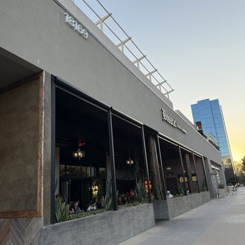 Bosscat Kitchen & Libations - New American Near Me - Irvine, California