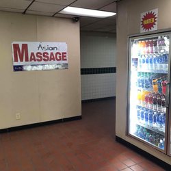 Warren Travel Plaza