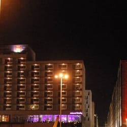 Hôtel Ibis Marseille Centre Euroméd