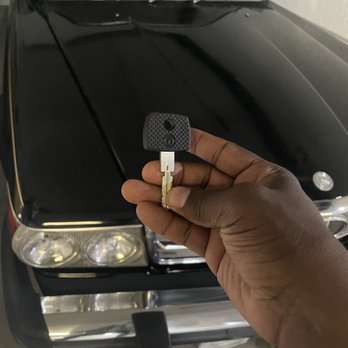 Jb Lightning Locksmith - Replaced Mercedes Key - Keys & Locksmiths Near Me