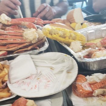 Johnny's Reef Restaurant - Seafood Near Me - Bronx, New York Johnny's Reef Restaurant - Seafood Near Me - Bronx, New York