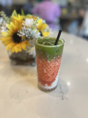 Cafe Largesse by null