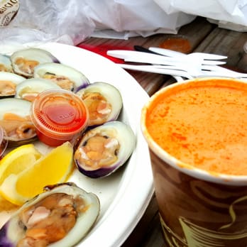 Menemsha Fish Market - little neck clams and lobster bisque - Seafood Markets Near Me - Chilmark, Massachusetts Menemsha Fish Market - little neck clams and lobster bisque - Seafood Markets Near Me - Chilmark, Massachusetts