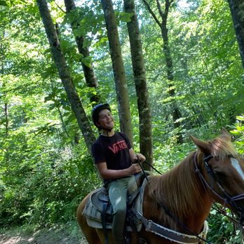 Dutch Creek Trails - Trail horseback riding - Horseback Riding Near Me - Sugar Grove, North Carolina Dutch Creek Trails - Trail horseback riding - Horseback Riding Near Me - Sugar Grove, North Carolina