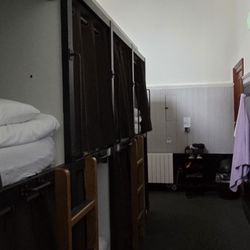 CoDE Pod Hostels - THE CoURT