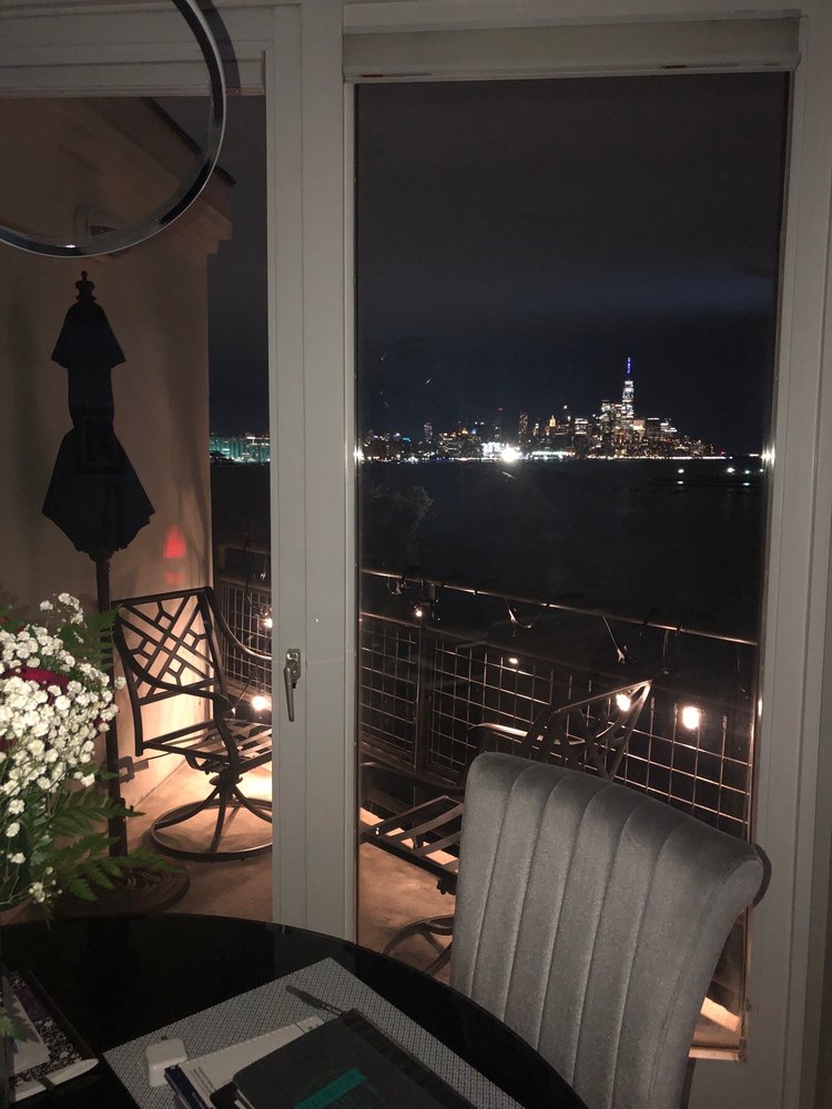 RIVA POINTE DEVELOPEMENT 600 Harbor Blvd, Weehawken, New Jersey