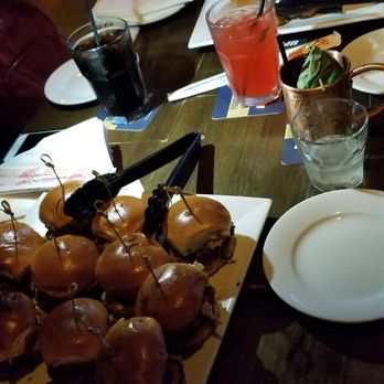 Lucky Strike Honolulu - Sliders and mac and cheese bites - Arcades Near Me - Honolulu, Hawaii