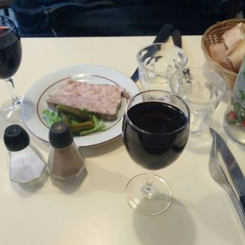 Le Vaudésir - 1 entry and 2 glasses of wine - Bistros Near Me - Paris, 75 Le Vaudésir - 1 entry and 2 glasses of wine - Bistros Near Me - Paris, 75