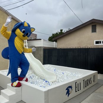 We Like To Party LA - Ball pit - Party Equipment Rentals Near Me We Like To Party LA - Ball pit - Party Equipment Rentals Near Me
