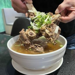 Beef Short Ribs Pho / Phở Sườn Bò Xí Quách