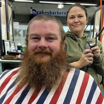 Drake's Barber Shop - Before the beard treatment! - Barbers Near Me - Murfreesboro, Tennessee Drake's Barber Shop - Before the beard treatment! - Barbers Near Me - Murfreesboro, Tennessee