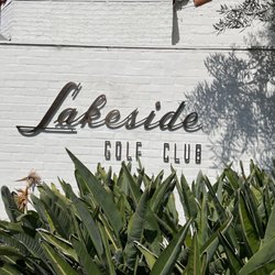 Lakeside Golf Club - Signage when you enter club
