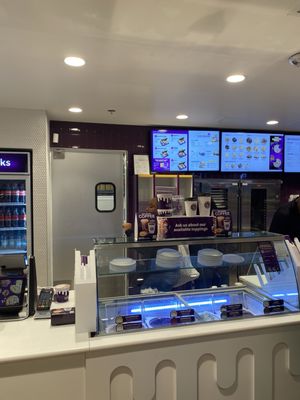 Insomnia Cookies by null
