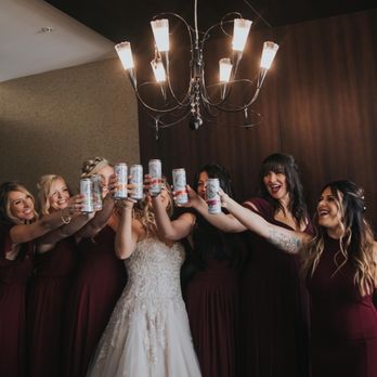 Applejack Wine & Spirits - a bride and her bridesmaids toasting - Beer, Wine & Spirits Near Me - Wheat Ridge, Colorado